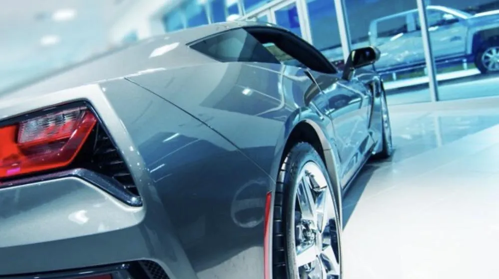 close up photography of car wheel