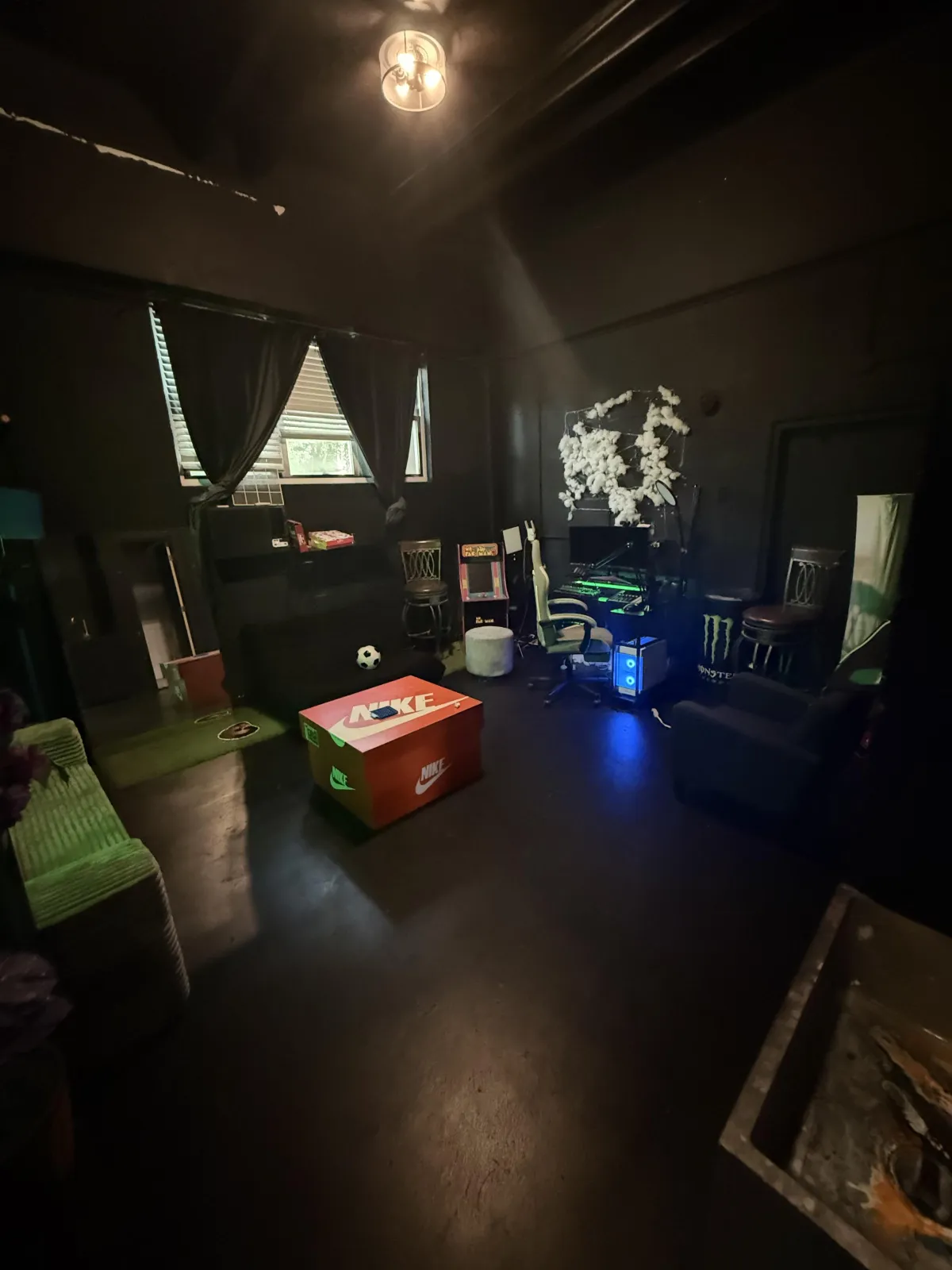 Studio scene 2