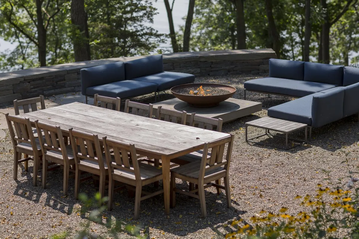 Maple Leaf Associates