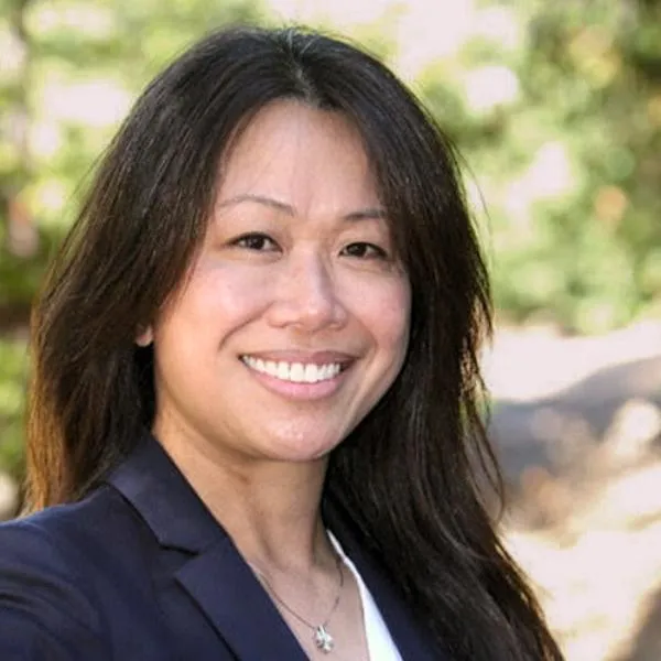 Elizabeth Wong