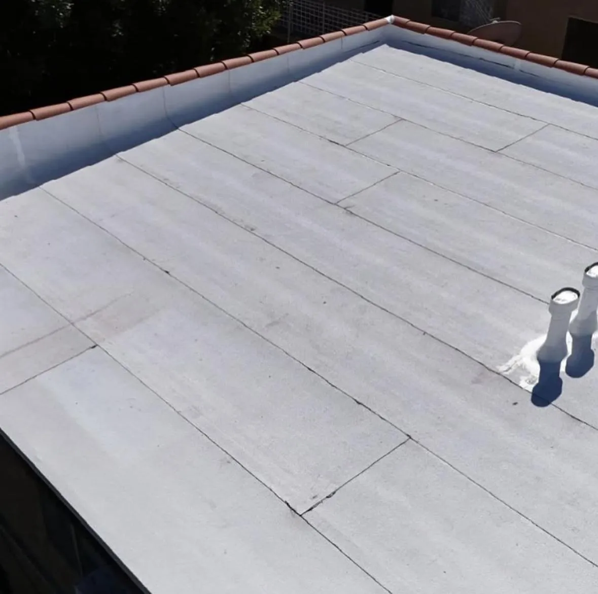 Flat Roof in Los Angeles County, CA