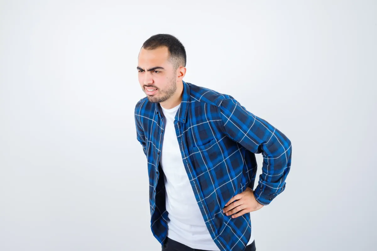 How to Tell the Difference Between Shoulder and Neck Pain