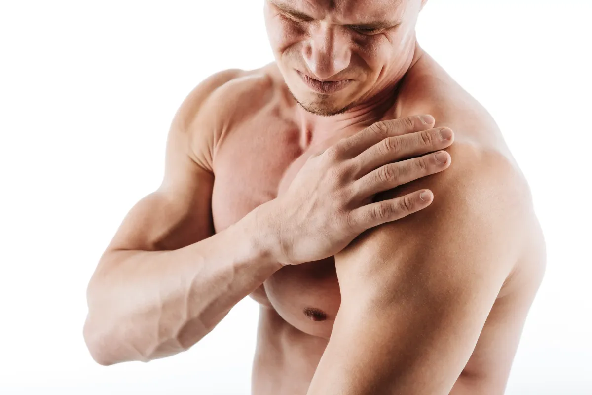 How to Tell the Difference Between Shoulder and Neck Pain