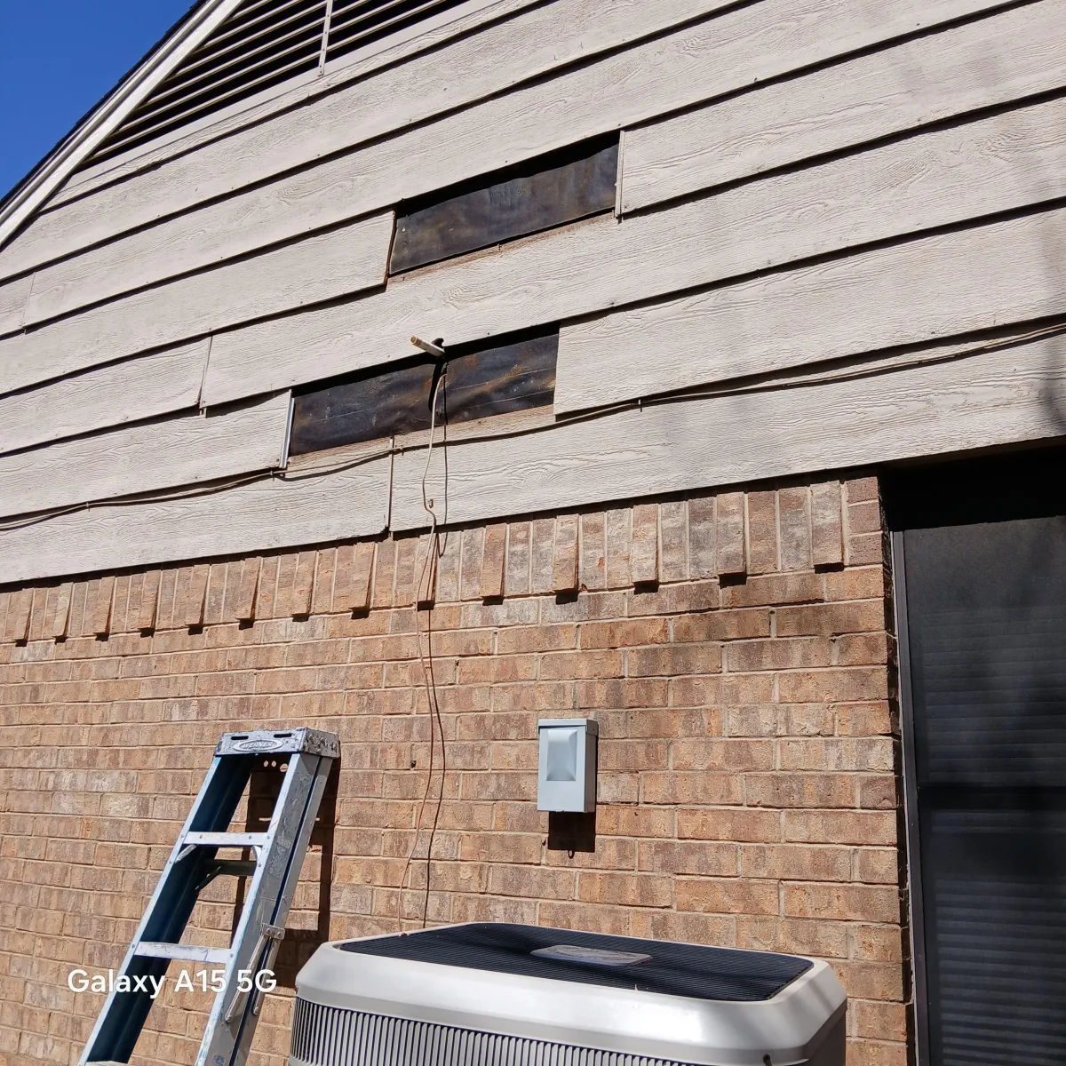 {{ custom_values.service_1 }} in {{custom_values.biz_area_1})