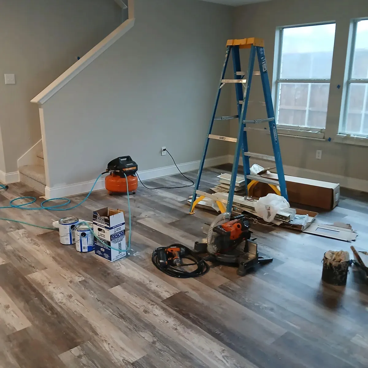  Laminate flooring