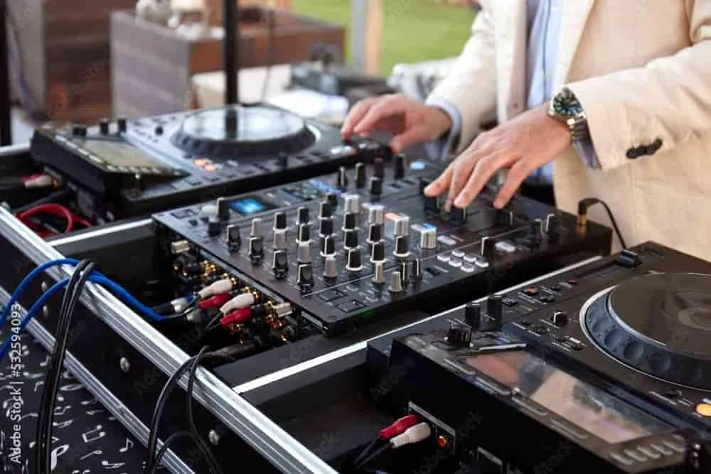 Wedding DJ Services