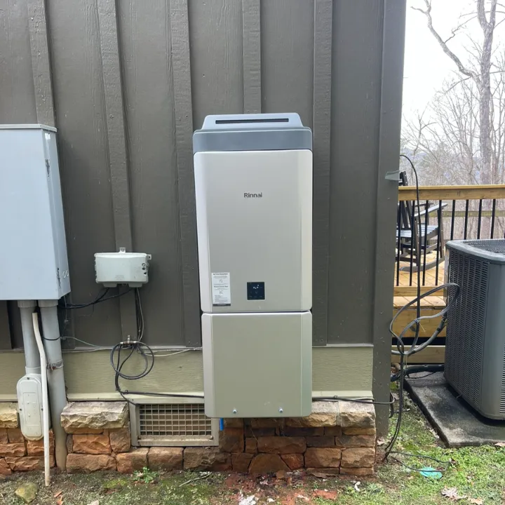 brown and black metal pipe