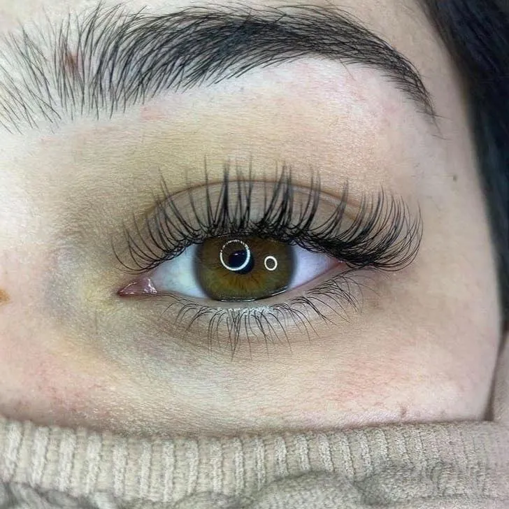 Classic Lash Extensions Services in Centennial, Littleton & Boulder, Colorado