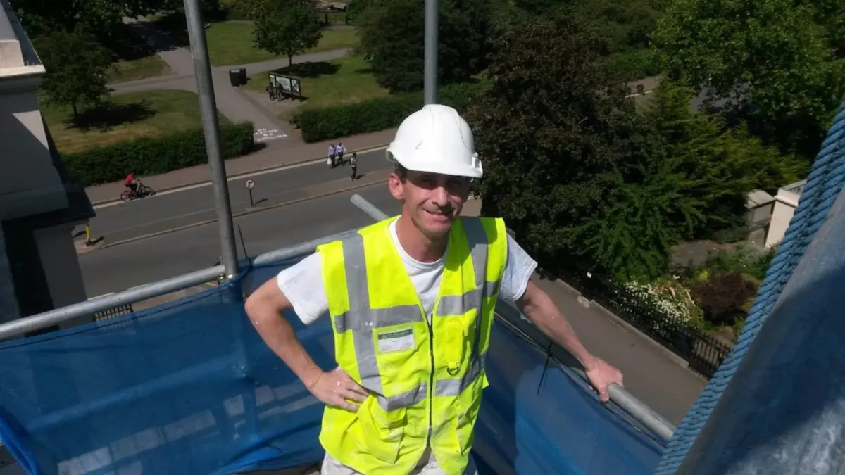 Wallpapering Hornchurch