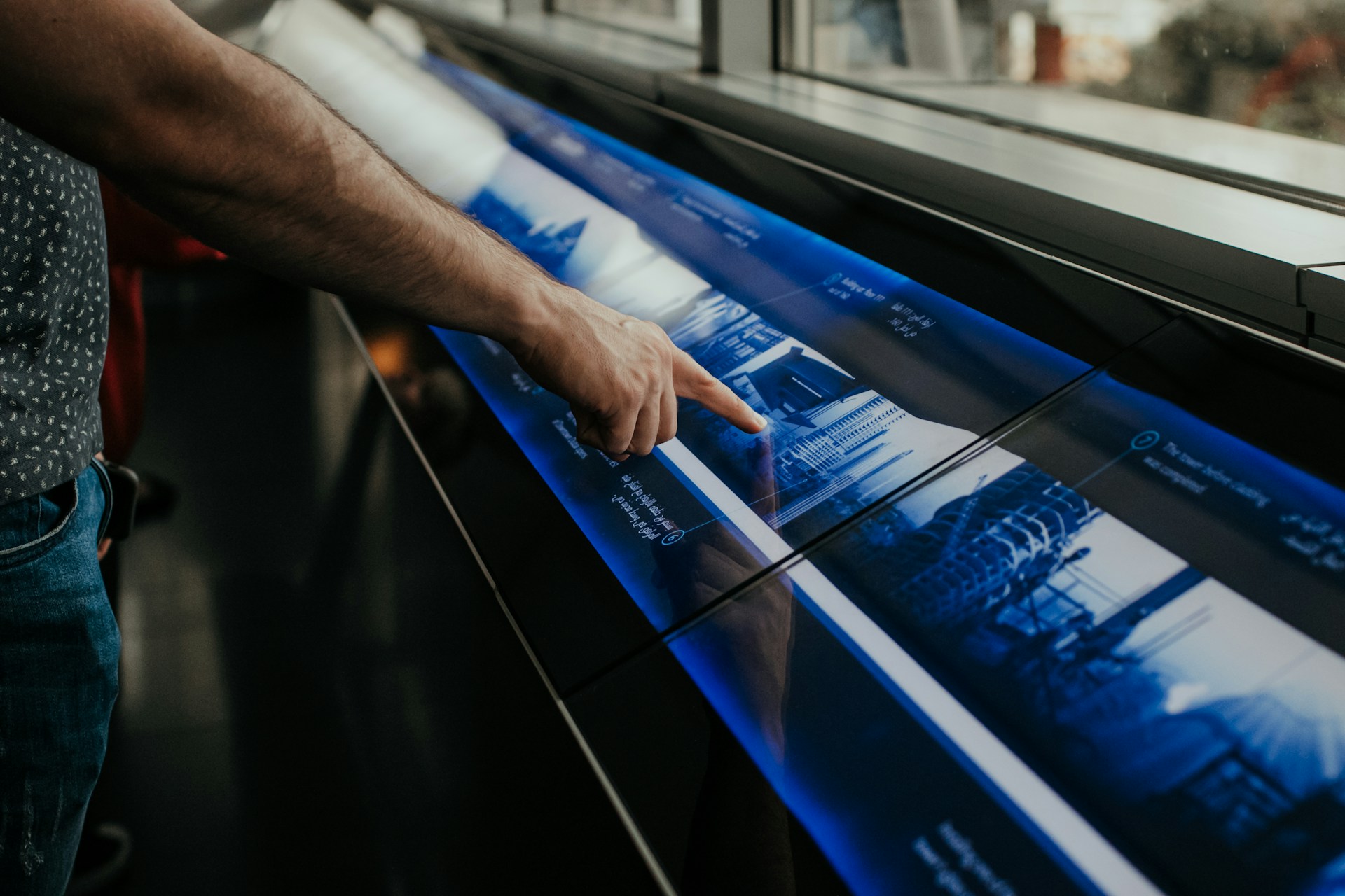 Digital Skyltning Installation