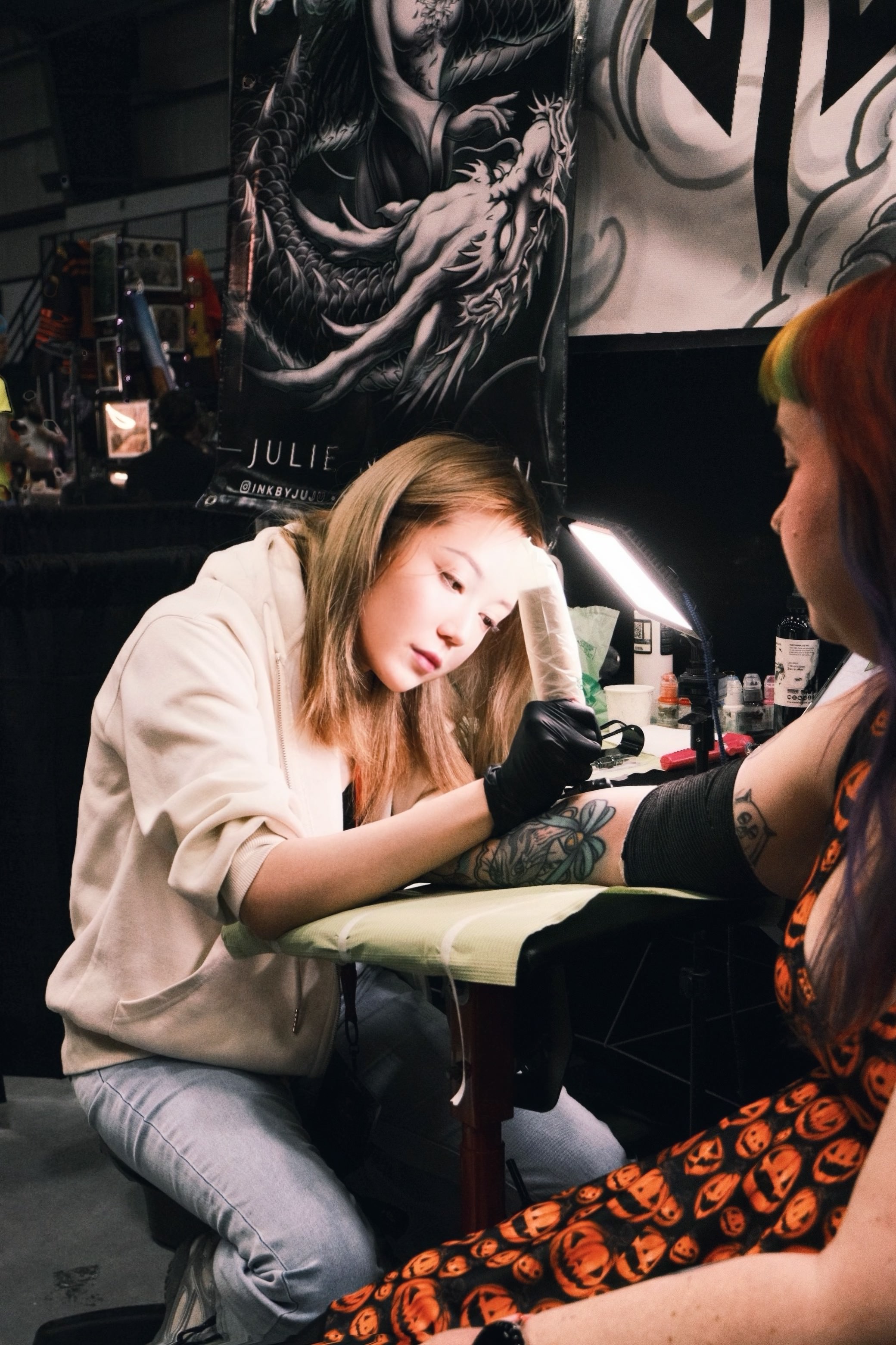 red white and black no smoking sign