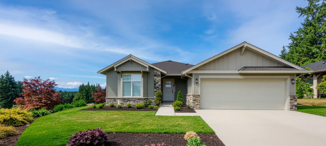 Modern kitchen remodel featuring custom cabinetry, high-end countertops, and premium appliances for a stylish and functional space.