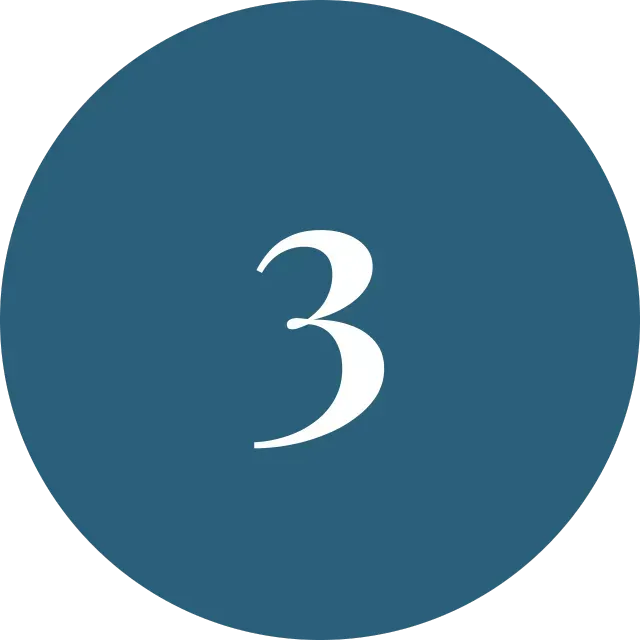 Number 3 icon representing Northern Michigan-built materials and warranty