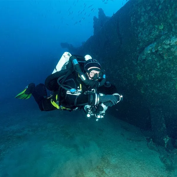 RAID Deco Rebreather Diver by Toby van Pooss