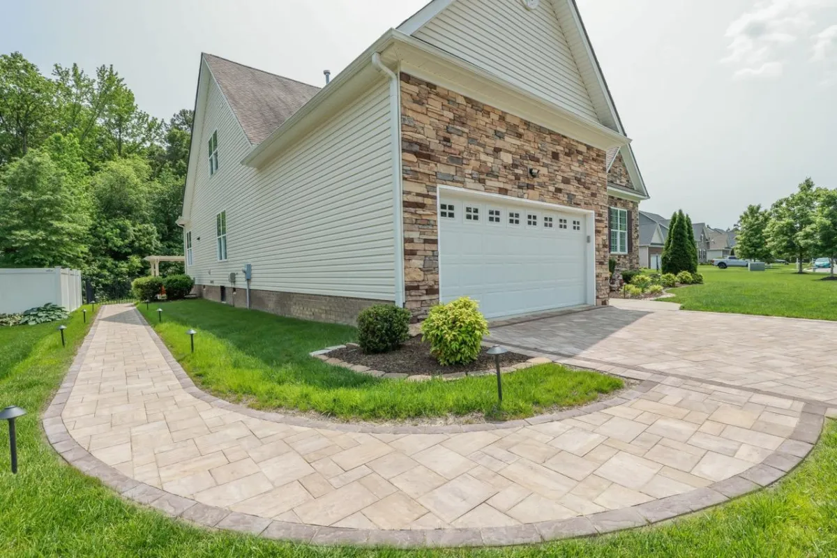 Richmond Concrete builds and installs pathway.