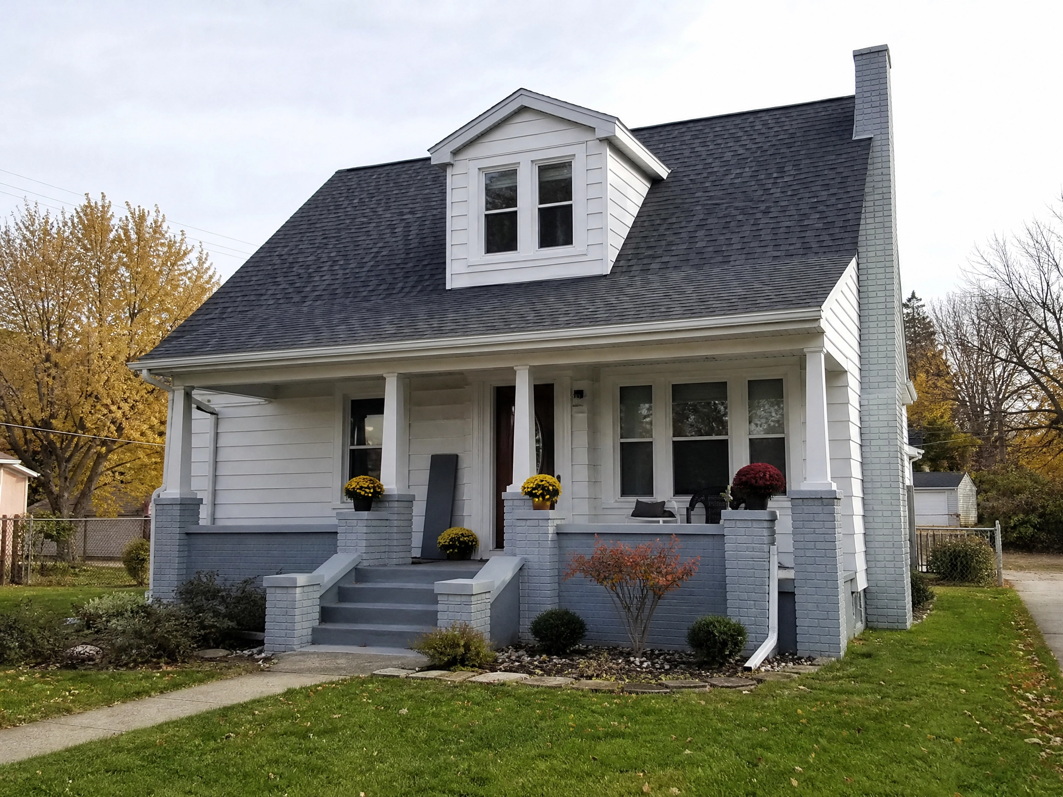 Macomb County, MI Specialty Shingle Roofing