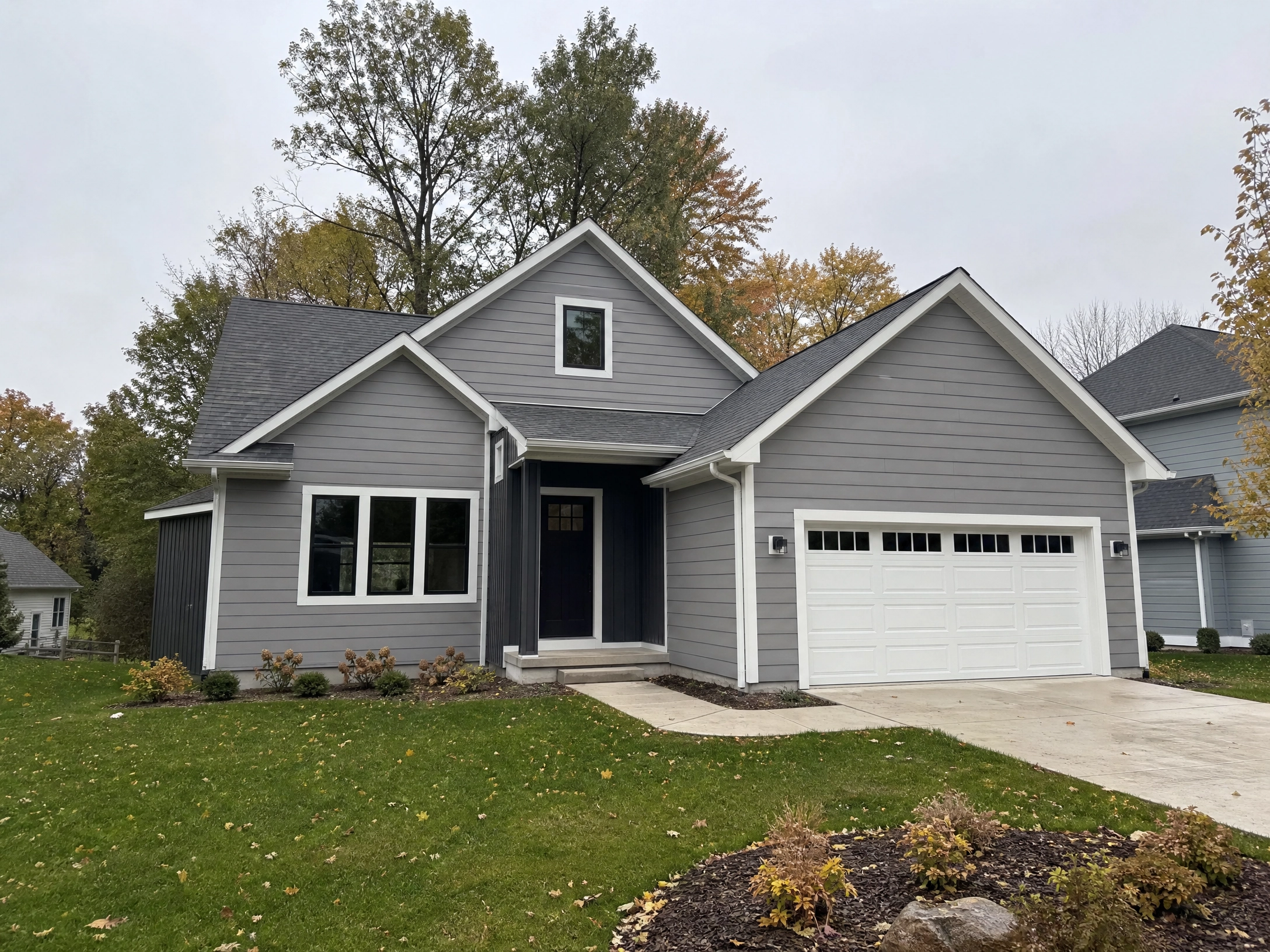 Macomb County, MI Specialty Siding Installation