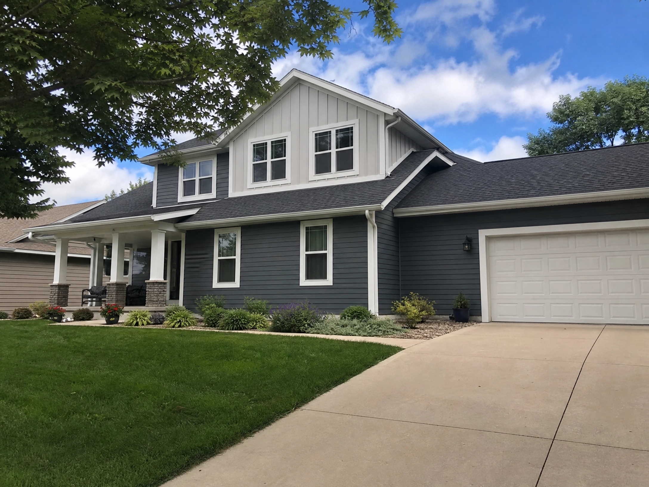 Livingston County, MI Specialty Siding Installation
