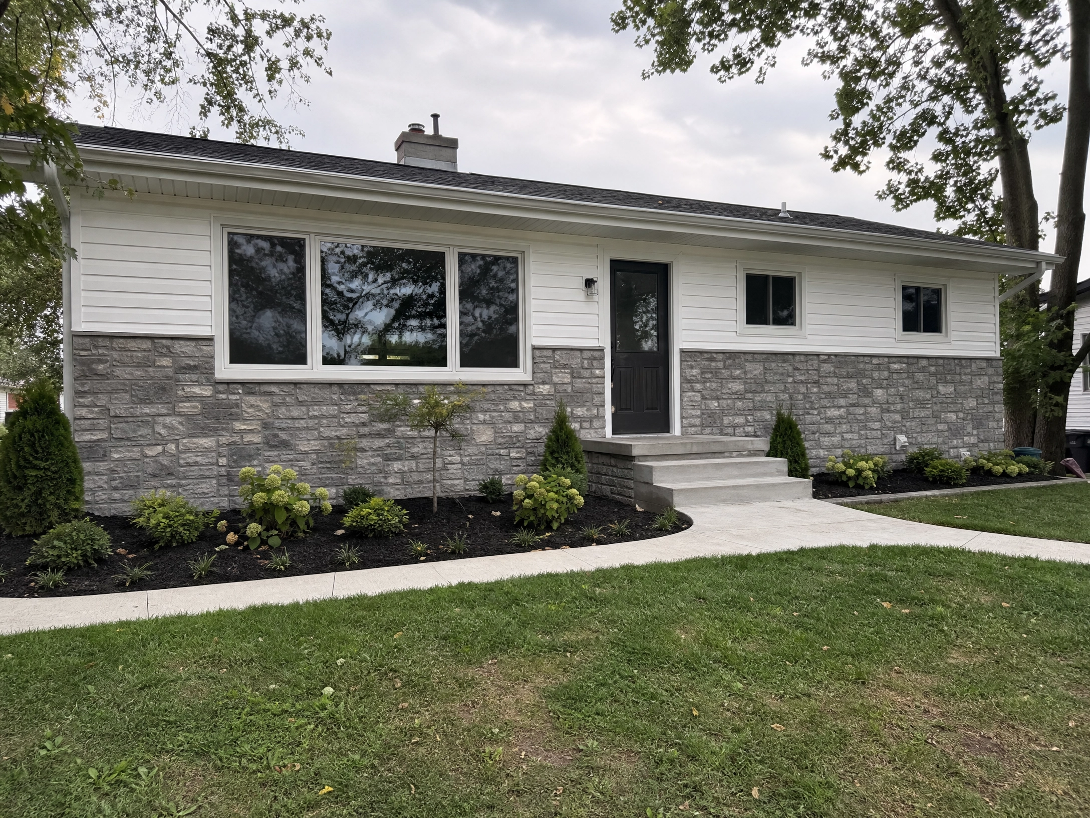 Oakland County, MI Stone Veneer Siding
