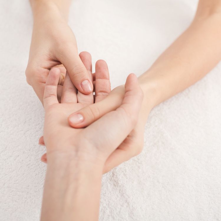 Shiatsu hand massage