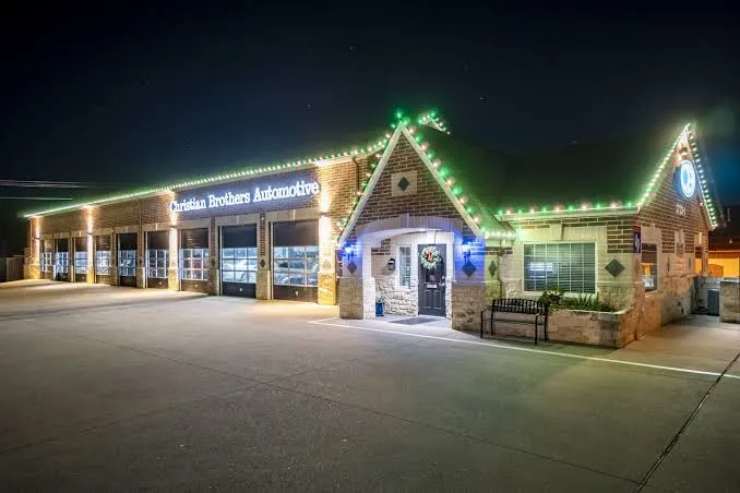 Classic warm white roofline lighting