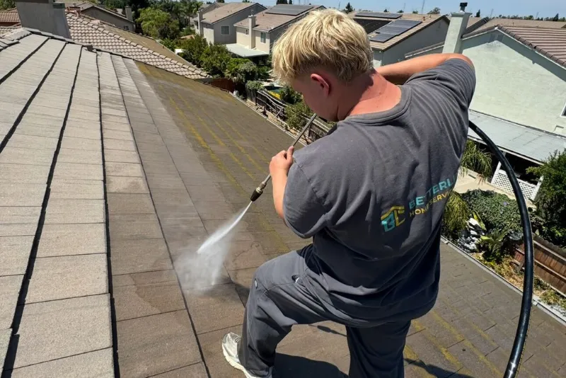 Roof Pressure Washing in Sacramento