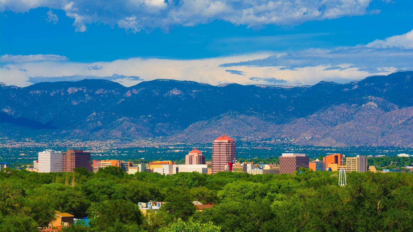 Car Rental Near Me in Albuquerque, NM: Your Ultimate Guide to Affordable, Flexible Rides with RnR Rentals