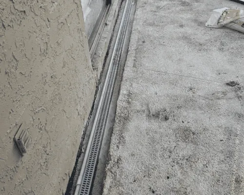 {{ custom_values.service_1 }} in {{custom_values.biz_area_1})