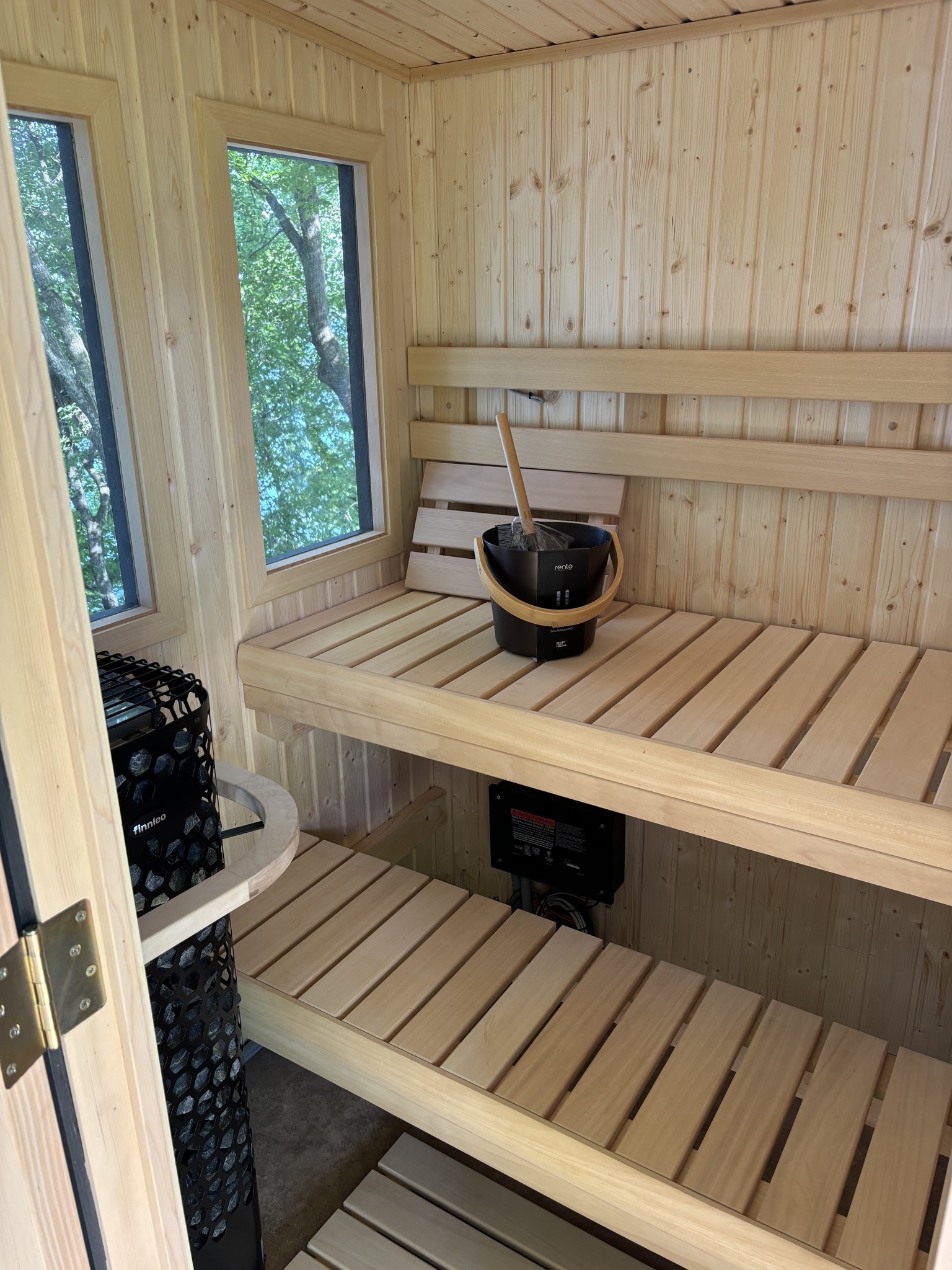 Indoor vs Outdoor Sauna | Bear North Sauna 
