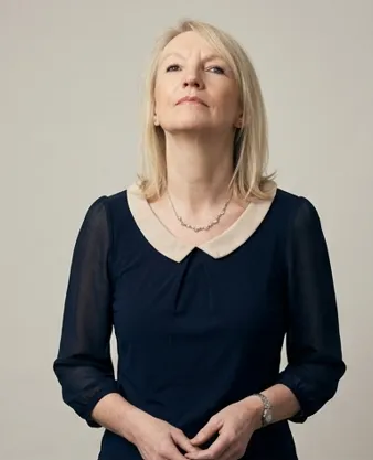 Carol Standing head up