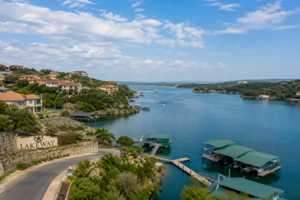 Why Lakeway TX Is a Great Place to Live in 2026