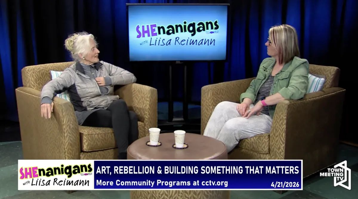 Liisa Reimann interviews health coach Kim Dostaler on spinning your passions into a thriving and fulfilling business