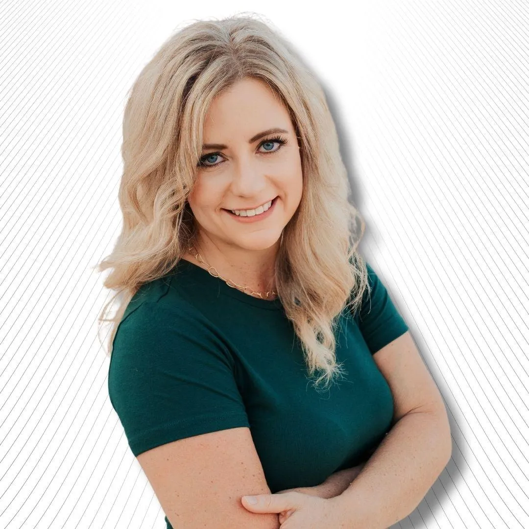 Image of Jaime, certified Life Coach who specializes in emotional support coaching, grief coaching, end of life support, sensitive conversations and senior transitions.