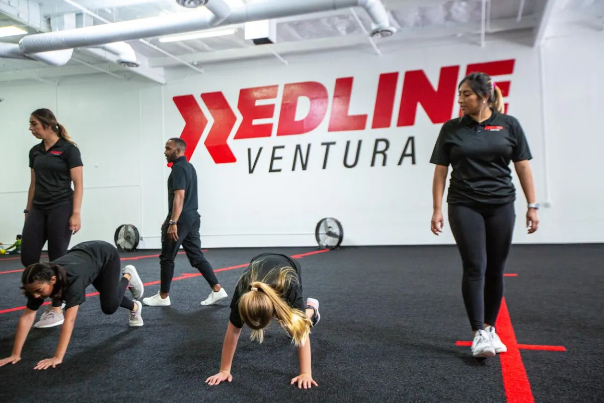 Redline Ventura Training Kevin Stretch Image