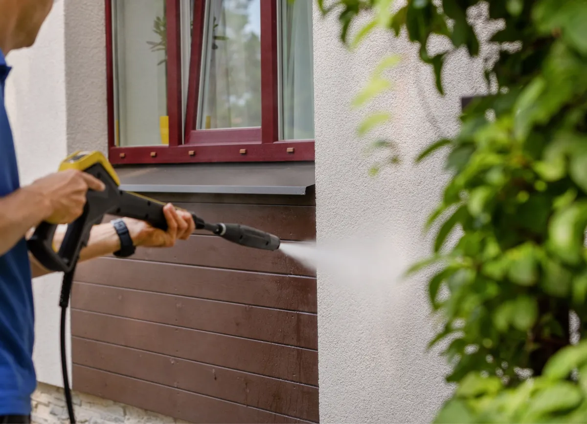 Soft Washing Services for Homes & Buildings