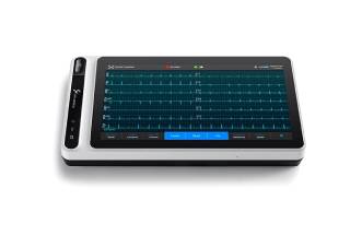 Interface CRM avec segmentation des contacts et gestion des leads