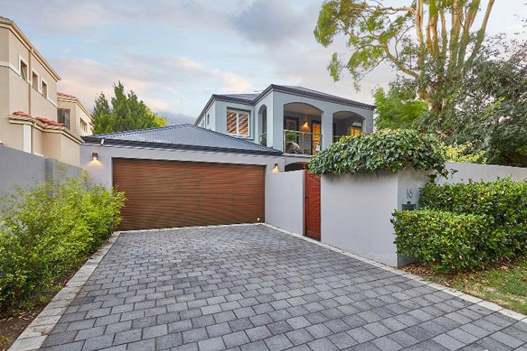 Mosman Waters Home Downey Drive