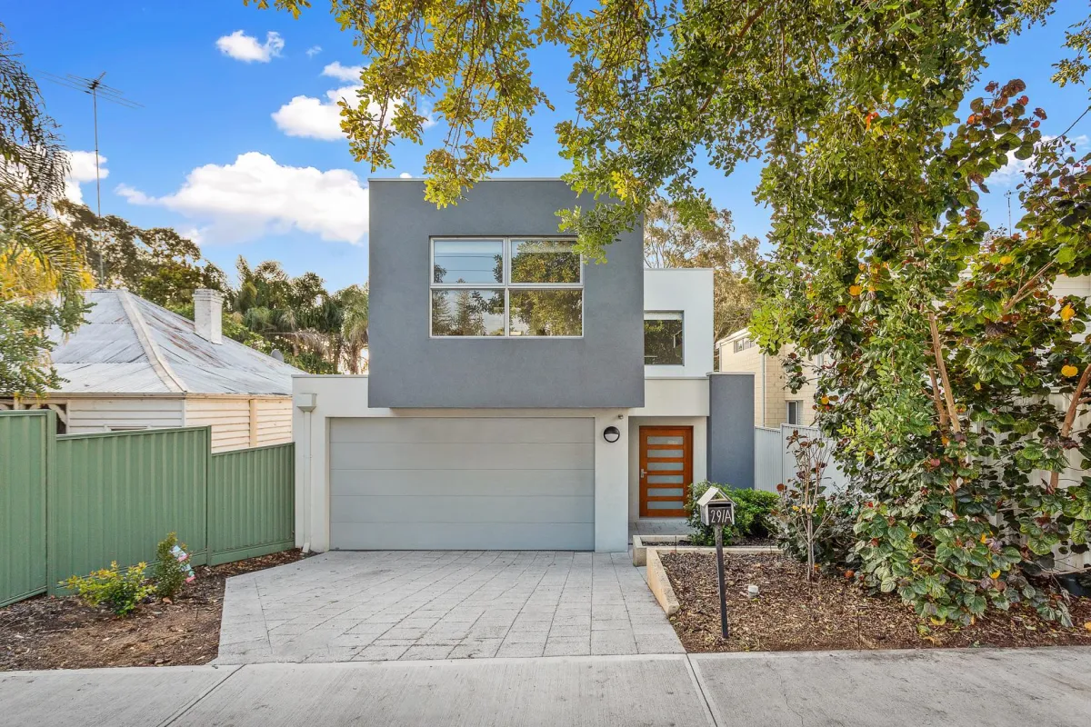 291a Curtin Avenue Cottesloe W 6011