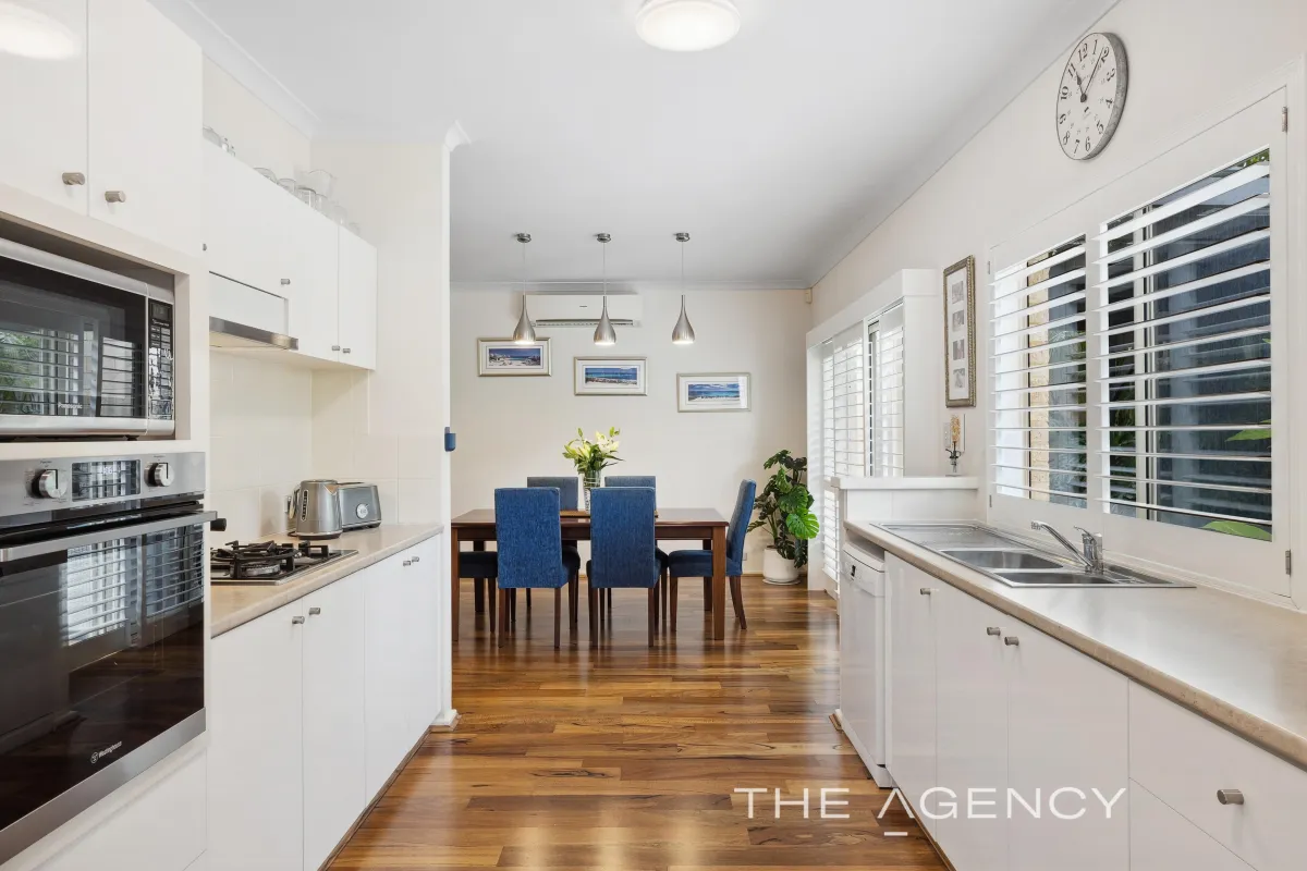 6/2 Airlie Street Claremont Kitchen West