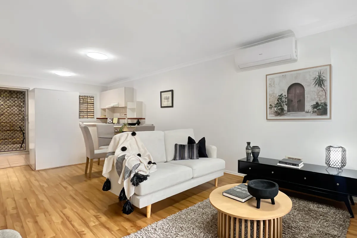 13-44 Harvey Street Mosman Park Lounge
