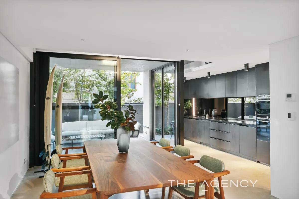 1b Geraldine Street Cottesloe WA 6011