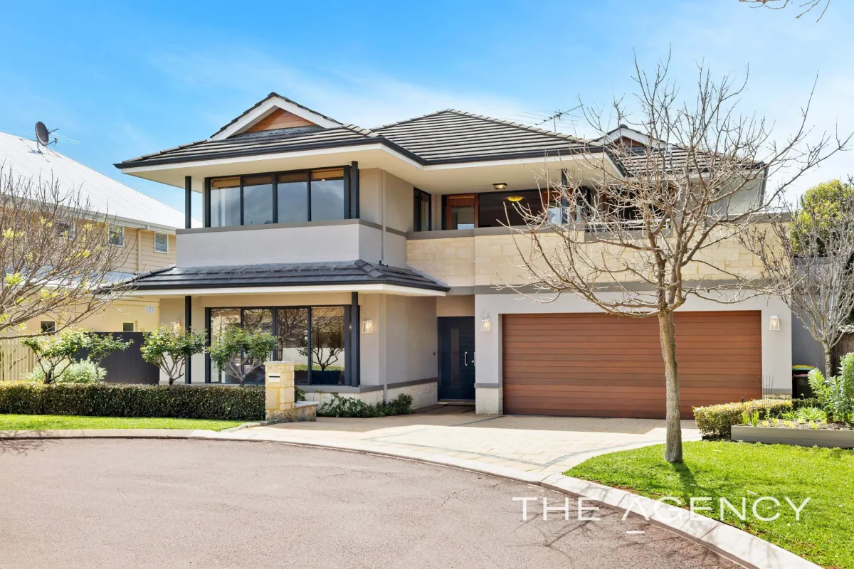 8 Chipperfield Court Mosman Park WA 6012