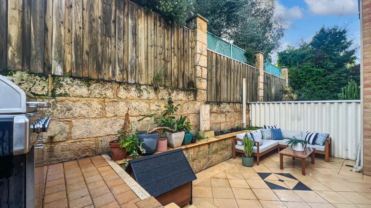 19-44 Harvey Street Mosman Park Front