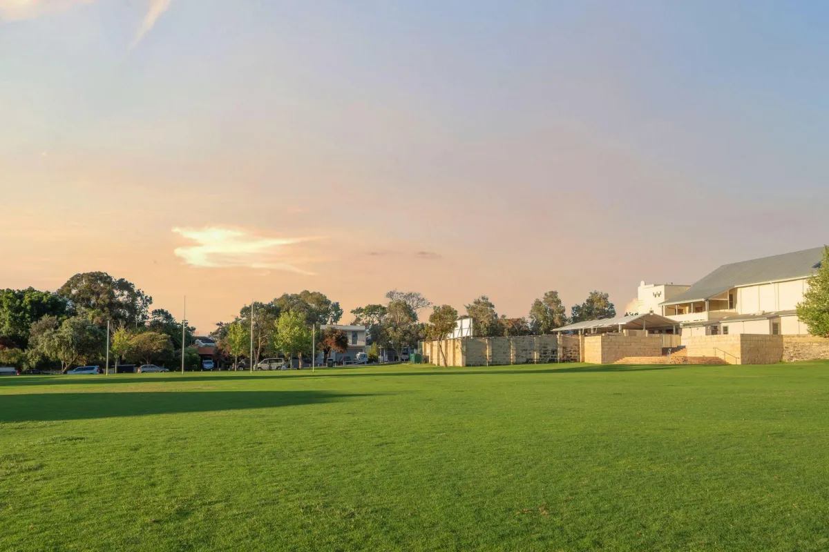 83a Monument St Mosman Park WA 6012