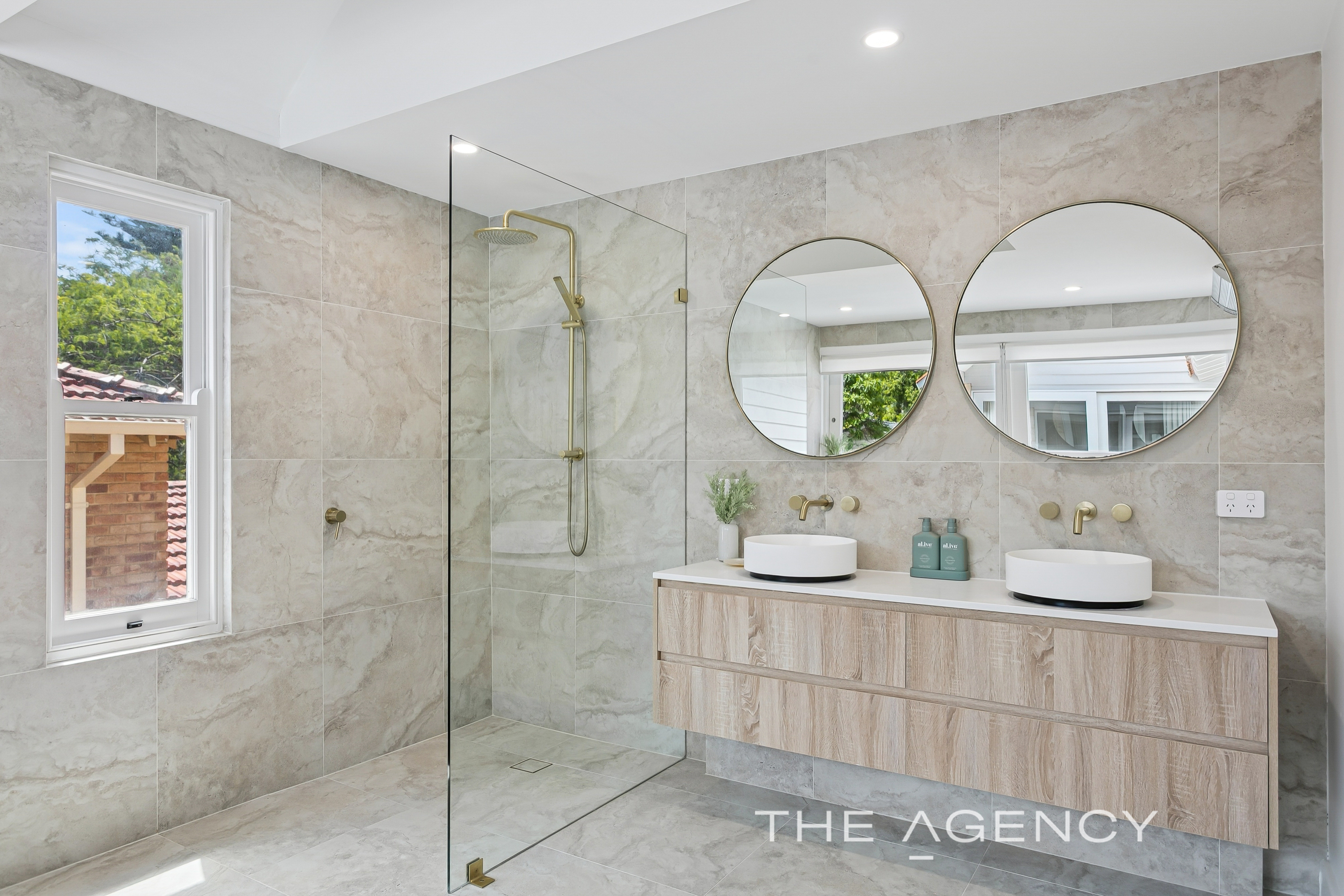 35 John Street, Cottesloe WA 6011