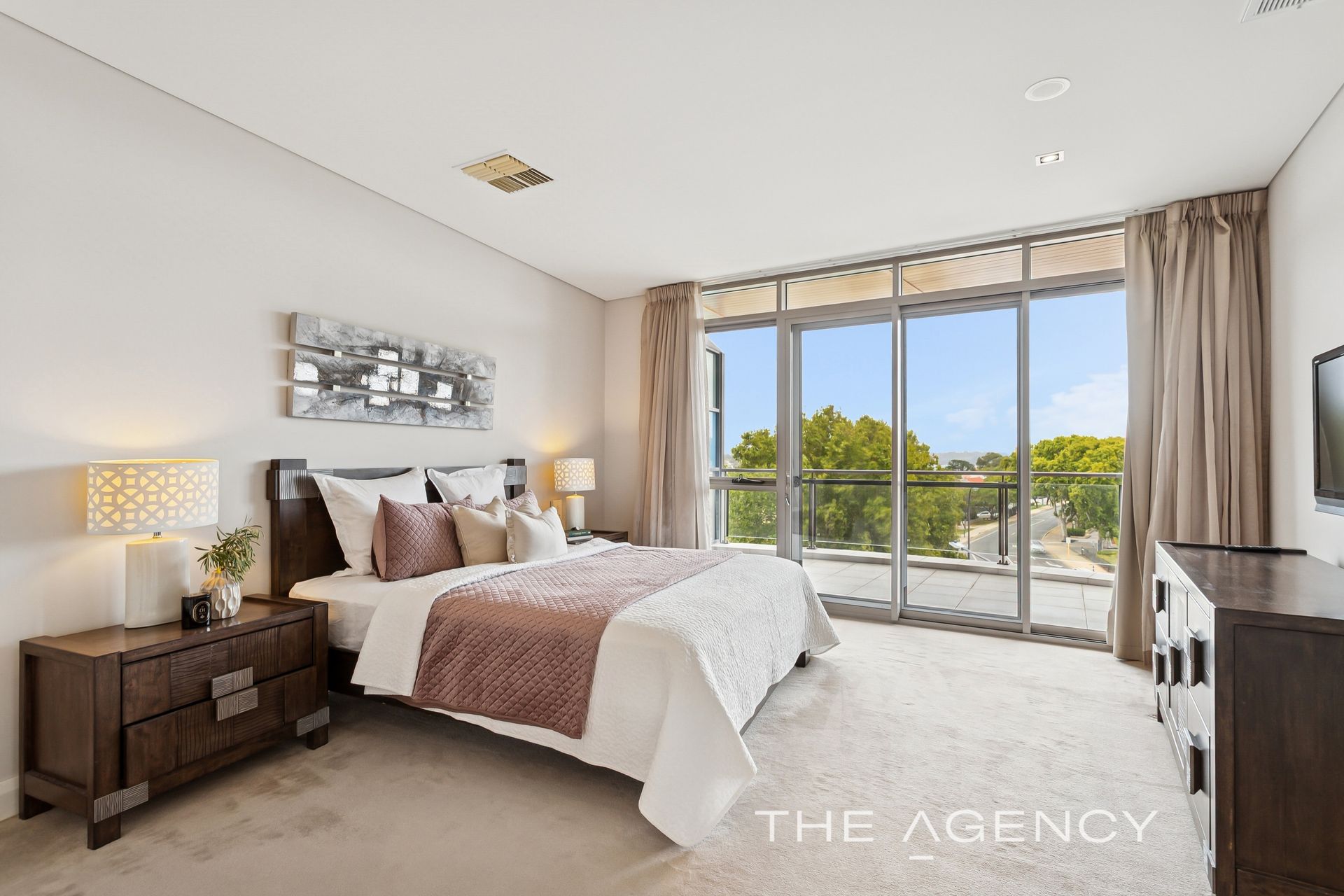 404, 40 St Quentin Avenue Claremont