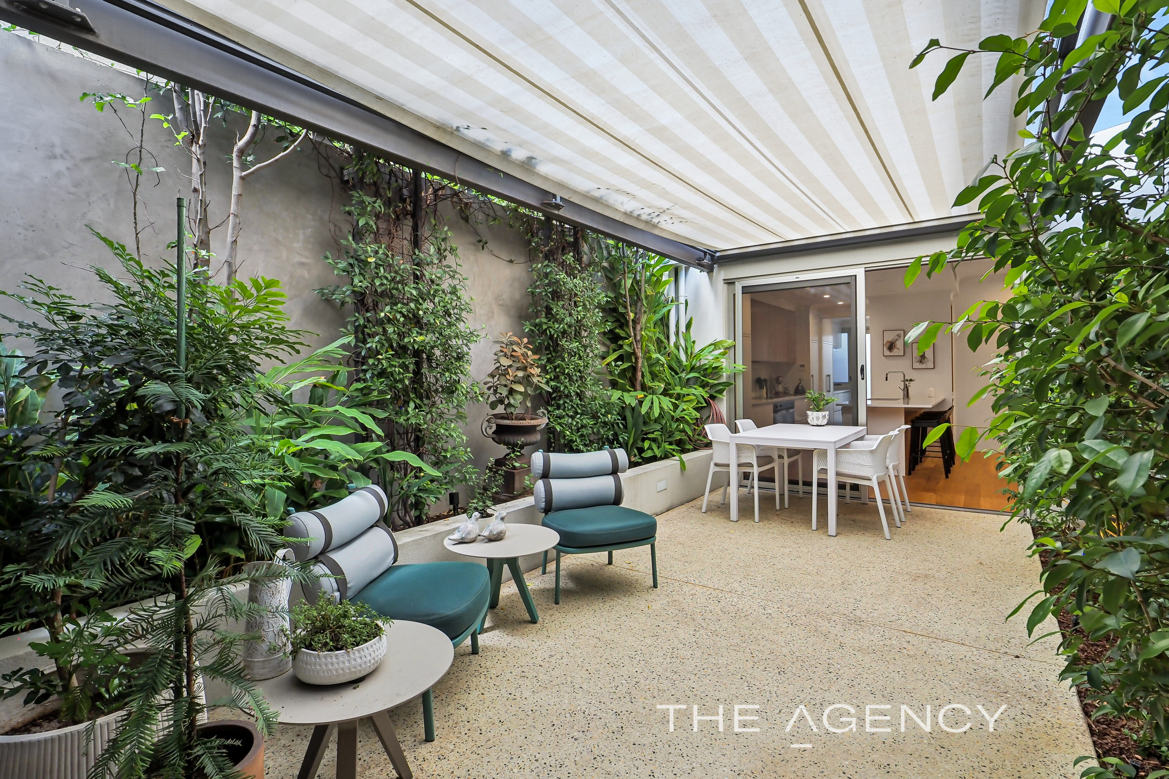 22 Reeve St Swanbourne WA 6010