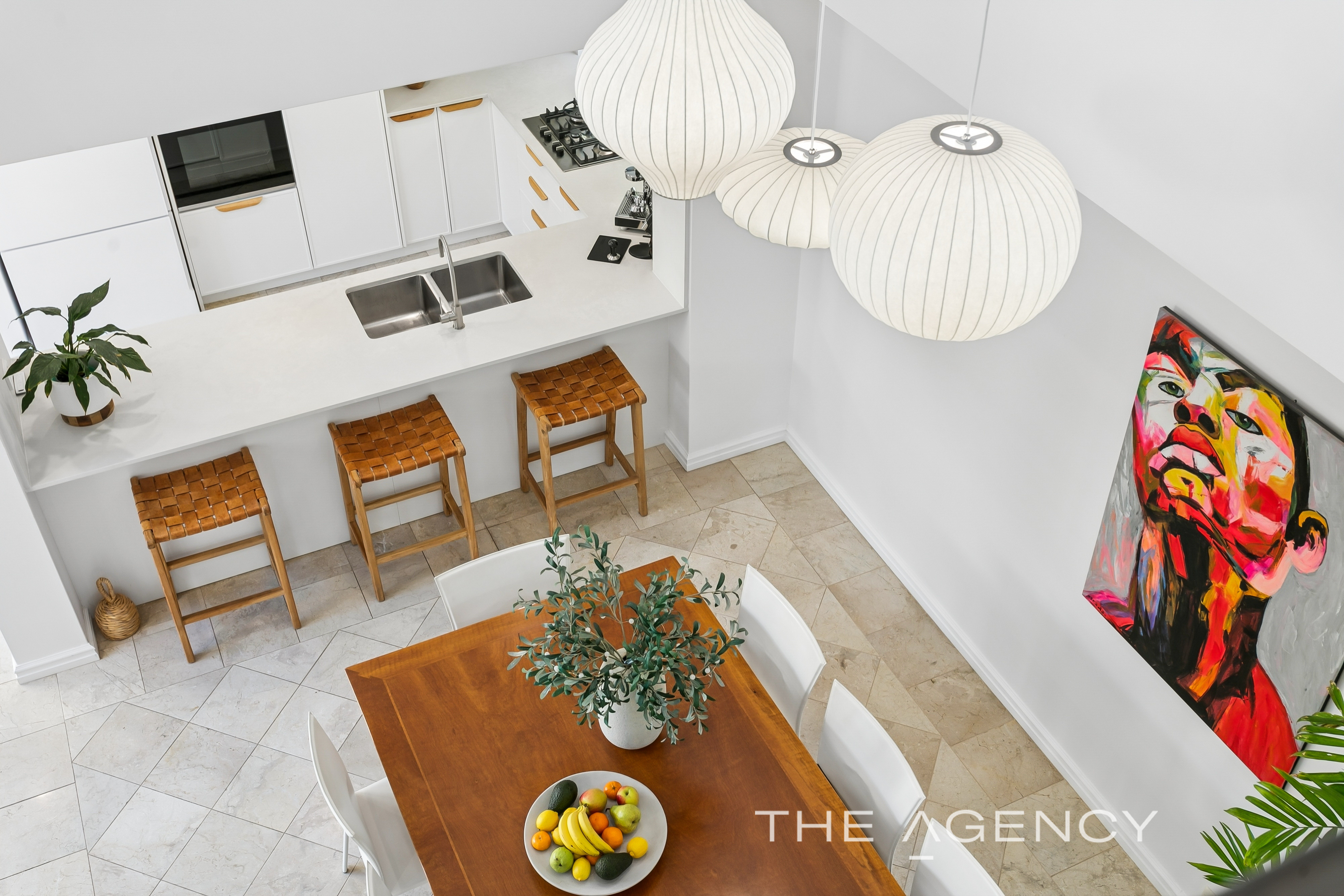 18 Swan St Mosman Park WA 6012