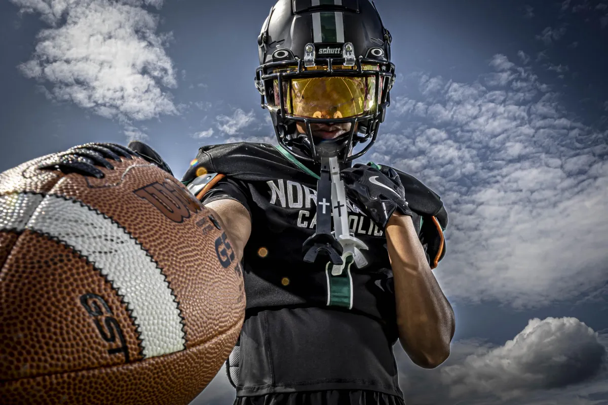 Professional Real Estate Agent Hadshot