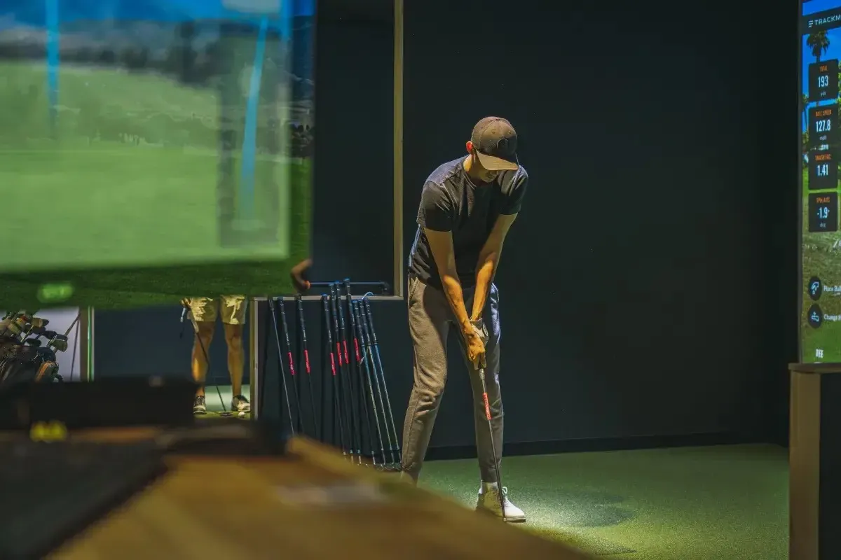 Indoor Golf Practice Near Clermont | TrackMan at AMGC